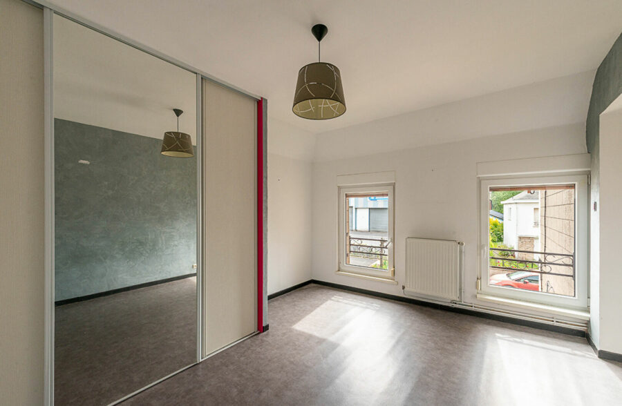 MAISON SEMI INDIVIDUELLE DE 152 M²