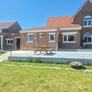 Maison semi plain pied + Double garage