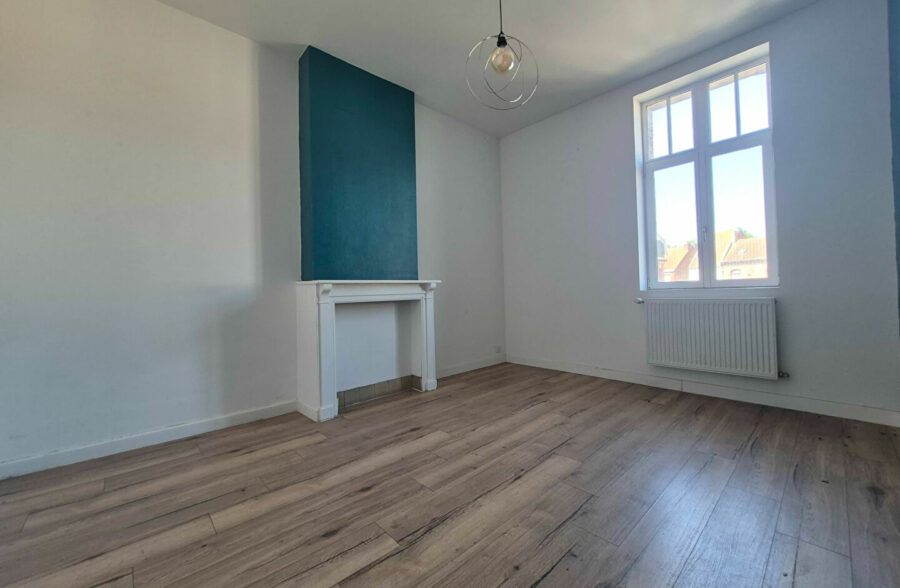 Maison de caractère 133m² habitables -5 chambres sur Saint-venant