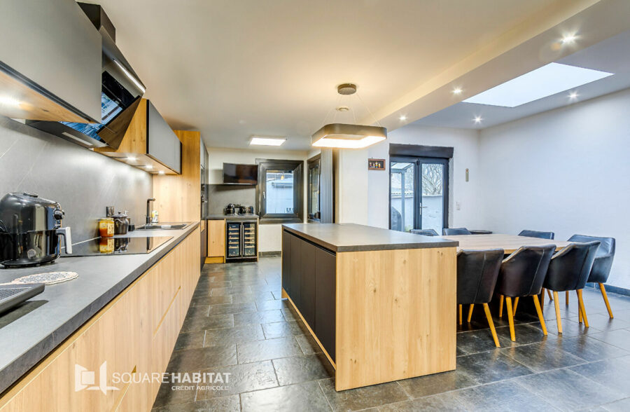 Maison Tourcoing 160M2 double entrée idéal artisans et commerçants