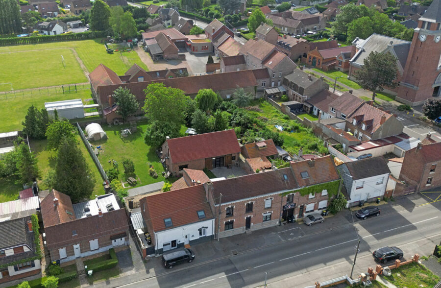 Ensemble immobilier sur Festubert