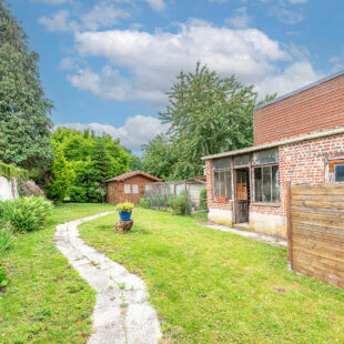 MAISON 3 CHAMBRES ET DOUBLE GARAGE &nbsp;Sous compromis&nbsp;