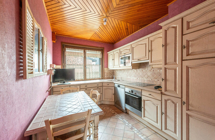 MAISON 3 CHAMBRES ET DOUBLE GARAGE &nbsp;Sous compromis&nbsp;