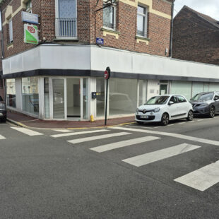 Local commercial Lens