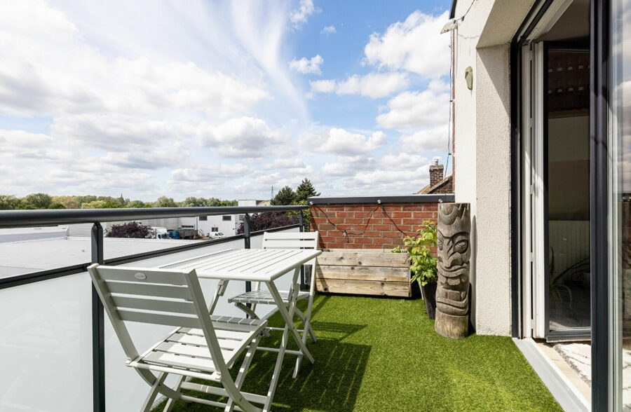 CROIX HYPER-CENTRE , Appartement T3 évolutif en T4 avec terrasse et garage