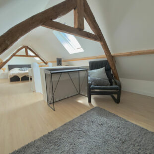 Maison Provin 4 pièce(s) 130 m2, jardin, 2 garages.