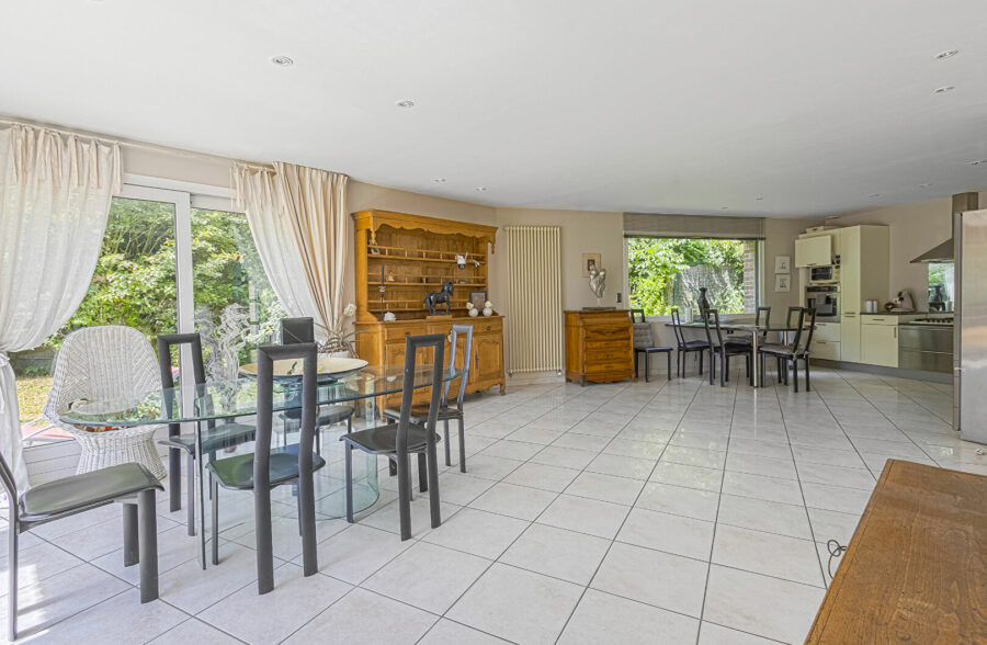 Maison  individuelle  sur  Neuville-en-ferrain proximité immédiate du mont d’ halluin
