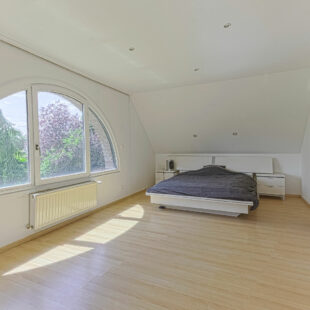 Maison  individuelle  sur  Neuville-en-ferrain proximité immédiate du mont d’ halluin