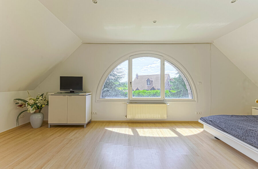 Maison  individuelle  sur  Neuville-en-ferrain proximité immédiate du mont d’ halluin