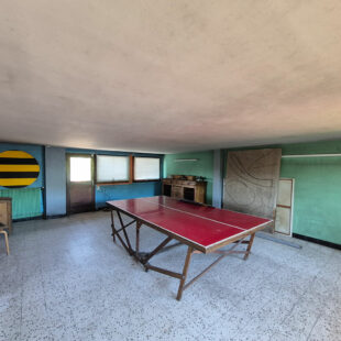 Maison d’architecte avec cabinet indépendant et piscine