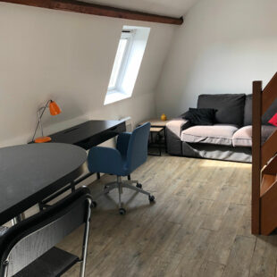 Vieux Lille – Studio meublé rénové 28m² emplacement premium