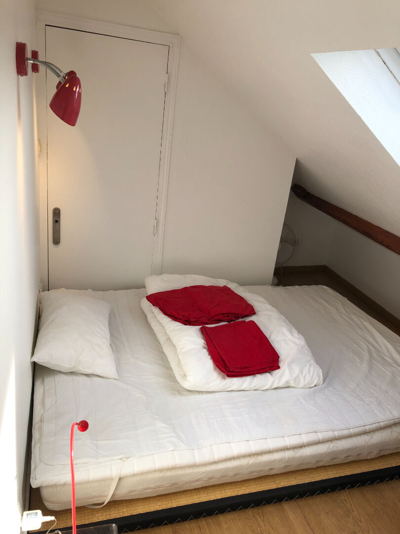 Vieux Lille – Studio meublé rénové 28m² emplacement premium