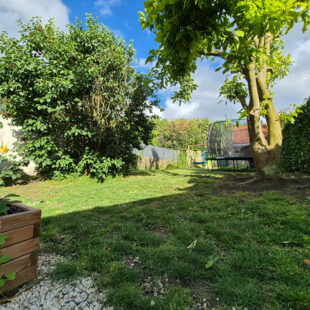 Maison Neuville En Ferrain  , jardin garage