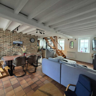 Maison Neuville En Ferrain  , jardin garage