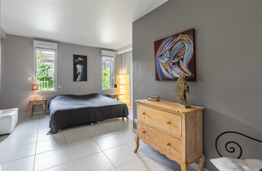 CAPINGHEM – Maison individuelle semi plain-pied – 205 m²