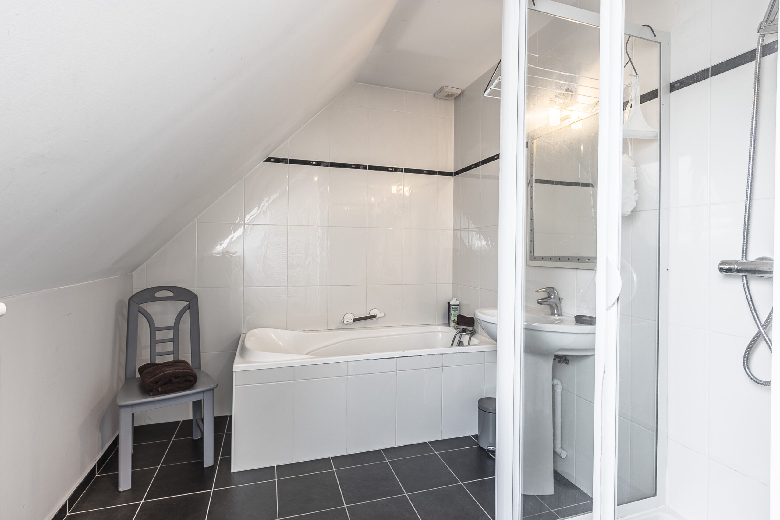 CAPINGHEM – Maison individuelle semi plain-pied – 205 m²