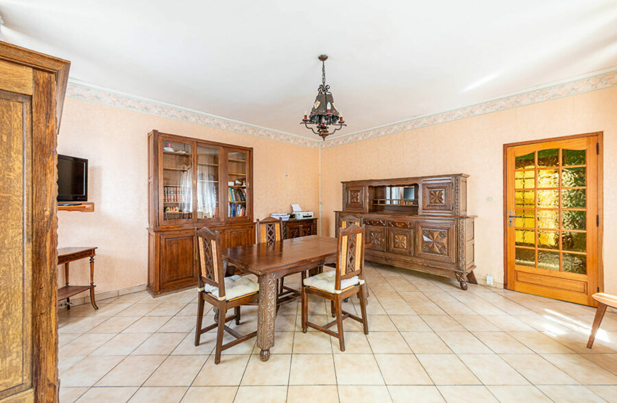 Douchy les mines individuelle 3 chambres jardin garage