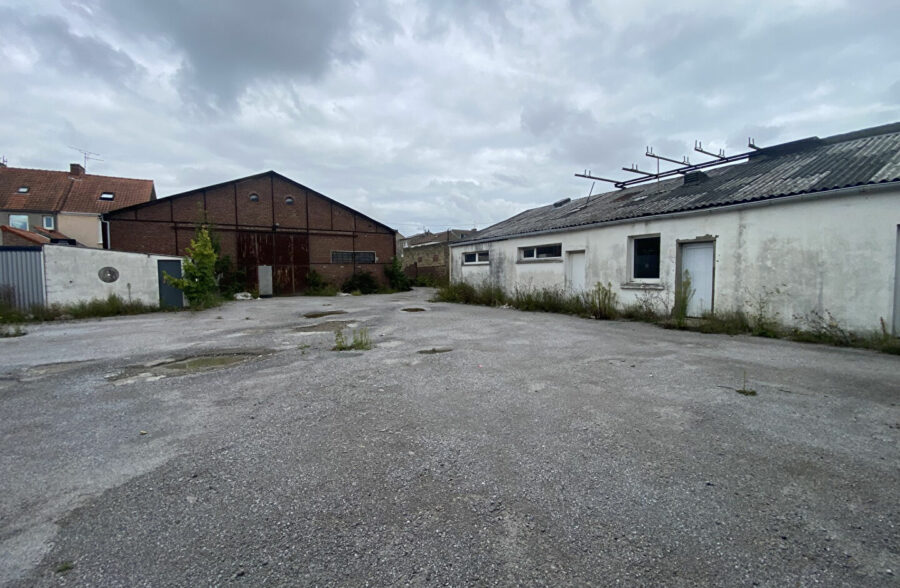 CALAIS-QUARTIER ST PIERRE