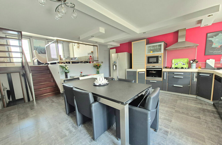 Maison Villeneuve-d’ascq 6 pièce(s) 133 m2