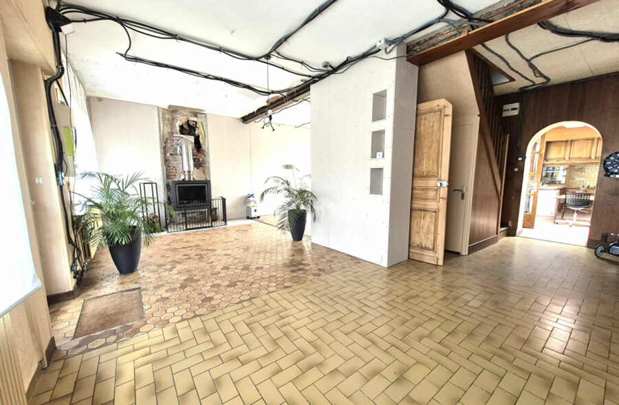 Maison individuelle 3 chambres, jardin et garage