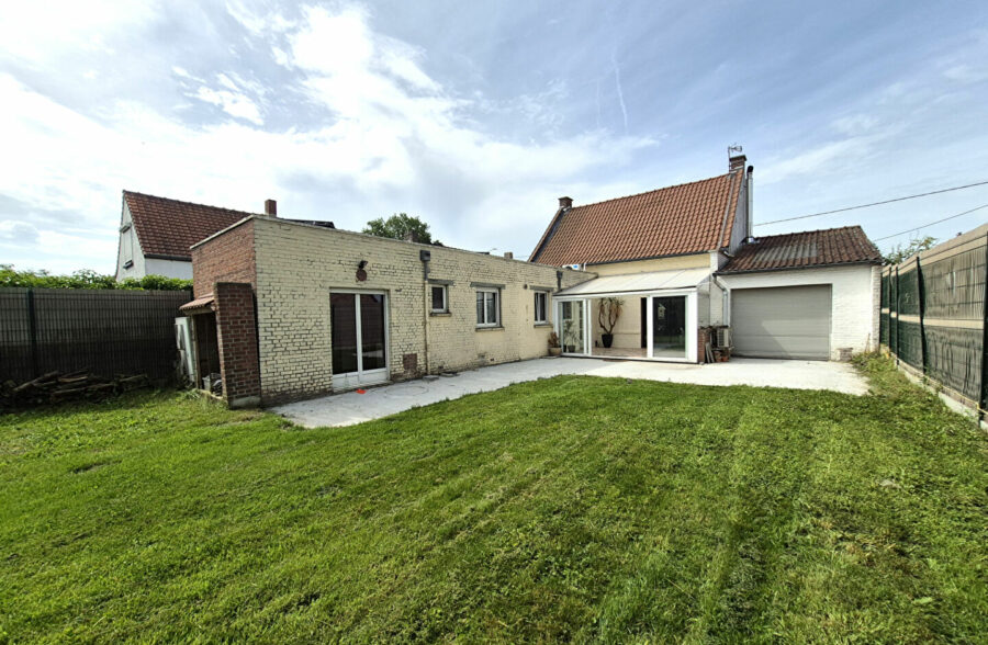 Maison individuelle 3 chambres, jardin et garage