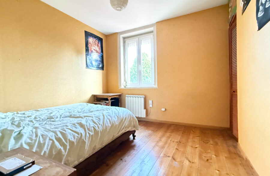 Maison 3 chambres avec extérieure et dépendance