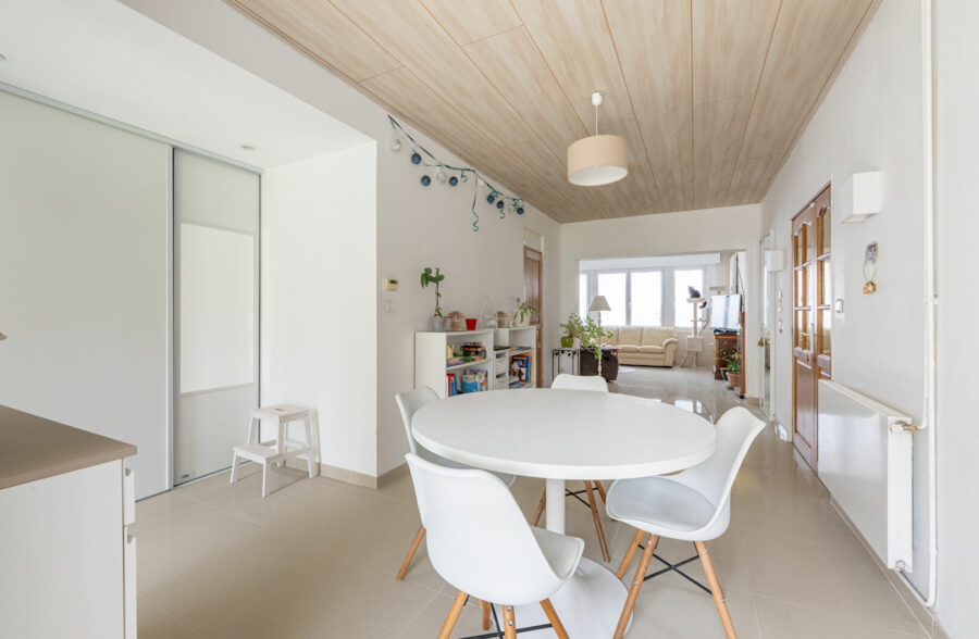 Maison familiale 115 m² avec jardin, garage et dépendance