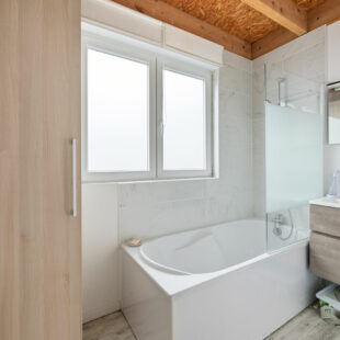 Maison familiale 115 m² avec jardin, garage et dépendance