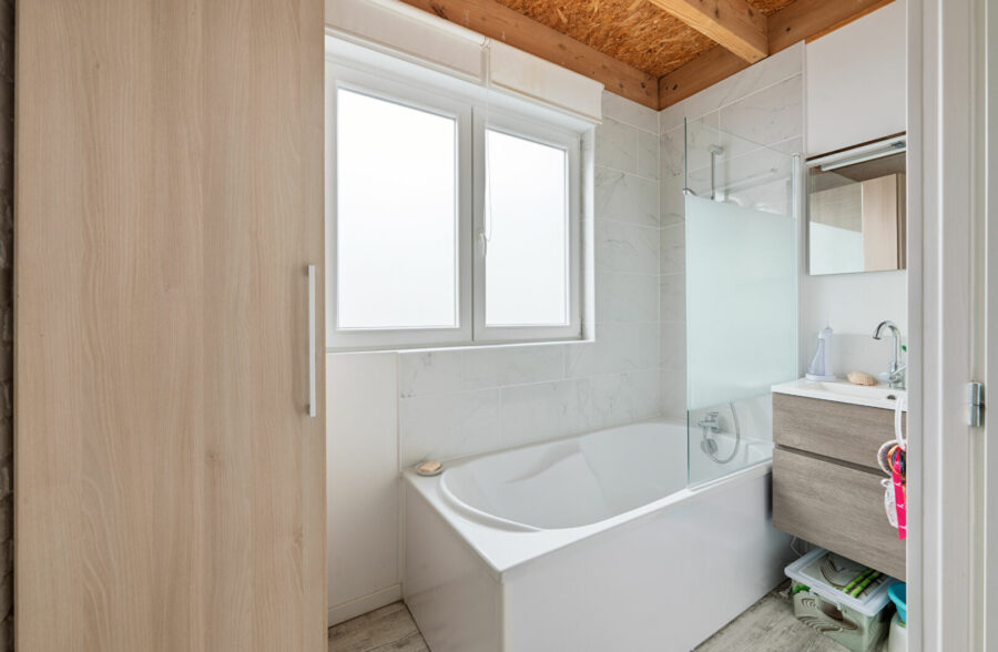 Maison familiale 115 m² avec jardin, garage et dépendance