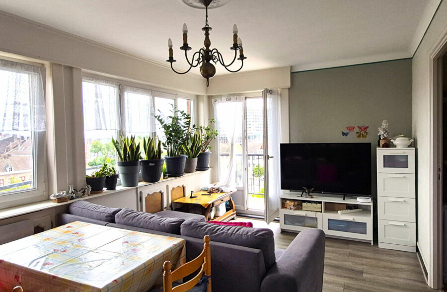 HYPER CENTRE – APPARTEMENT TYPE 3 AVEC BALCON