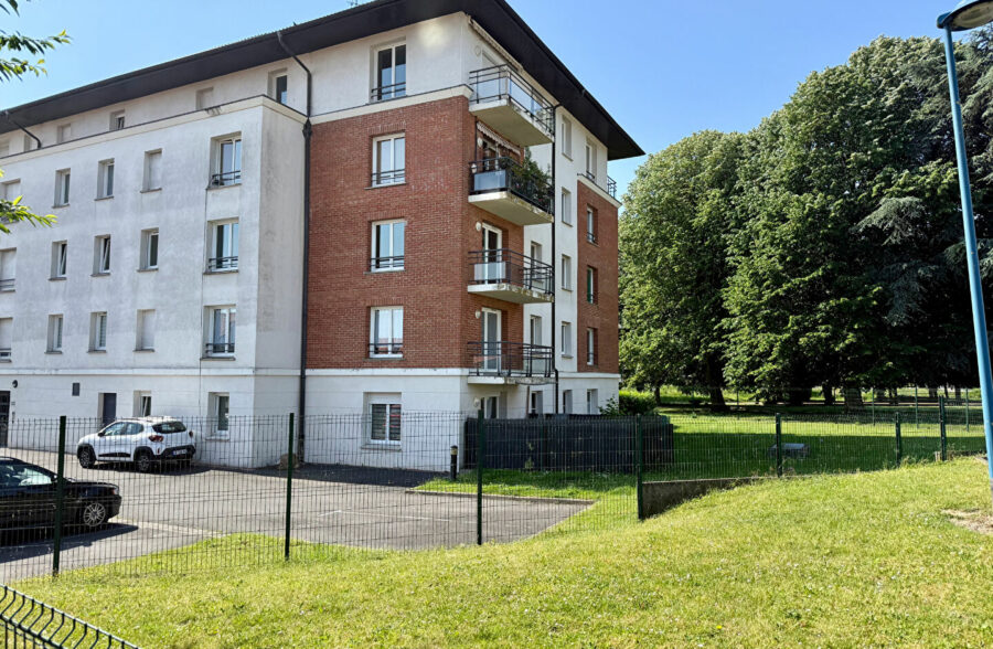 T2 de 57 m2 avec 1 garage et 1 parking