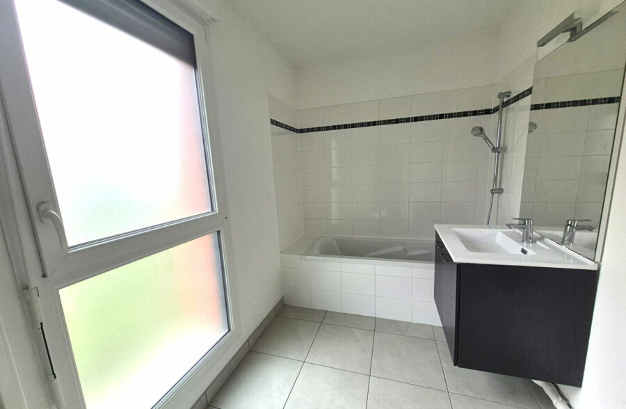 Coup de coeur à Halluin – Appartement T2 lumineux avec balcon et parking