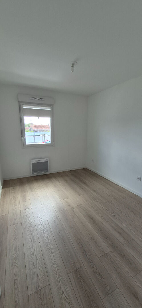 Appartement Annoeullin 3 pièce(s) 66.80 m2, Balcon, Garage.