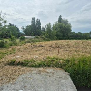Terrain constructible de 1 069 m² à Molinghem (Isbergues