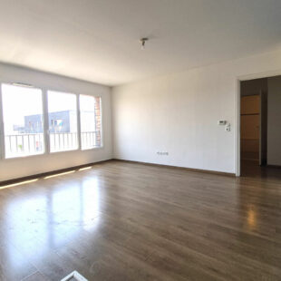 APPARTEMENT TYPE 3 RECENT A PROXIMITE DU TRAMWAY