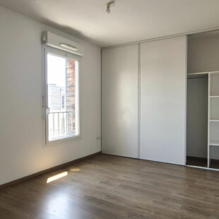 APPARTEMENT TYPE 3 RECENT A PROXIMITE DU TRAMWAY