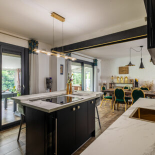 Maison Steenbecque 7 pièce(s) 170 m2