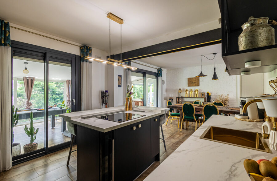 Maison Steenbecque 7 pièce(s) 170 m2