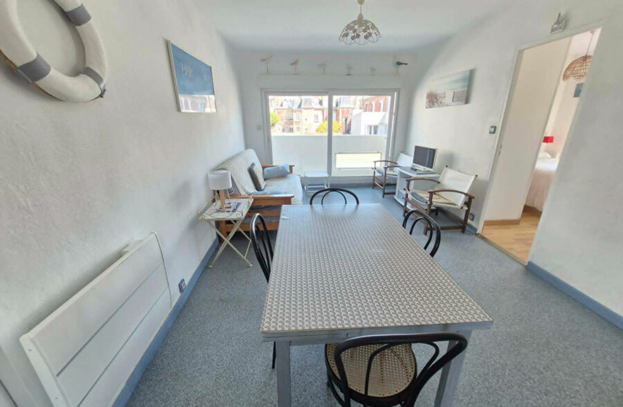 Appartement T2 sur Berck-Plage de 41,67 m2 + balcon ,  à 300 mètres de la plage .
