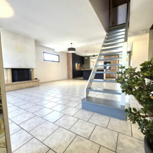 Maison Cambrai 8 pièce(s) 157 m2