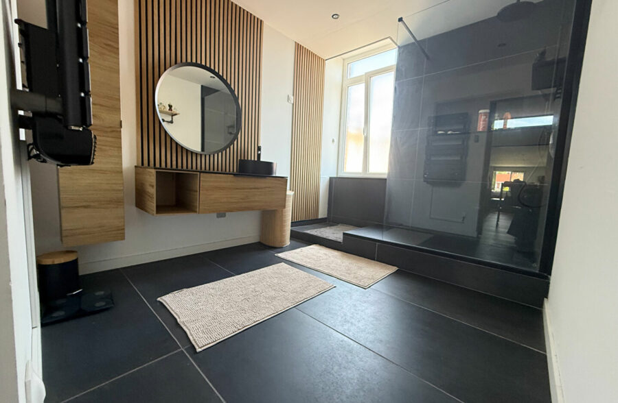 Maison  appartement 130 m2