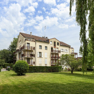 Secteur Delory, Appartement T4 de 84 m², 3 chambres, balcon et garage