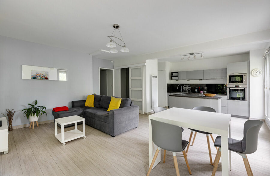 Secteur Delory, Appartement T4 de 84 m², 3 chambres, balcon et garage