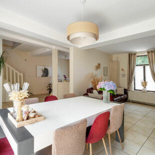 Maison flamande semi-indiv rénovée -110 m²  – 3 chambres – Jardin- Garage –