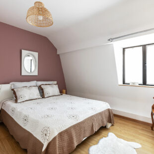 Maison flamande semi-indiv rénovée -110 m²  – 3 chambres – Jardin- Garage –