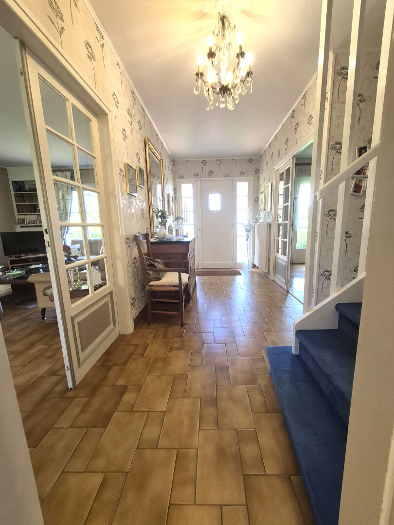 Maison Cambrai 10 pièce(s) 150 m2