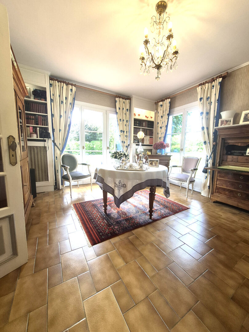 Maison Cambrai 10 pièce(s) 150 m2