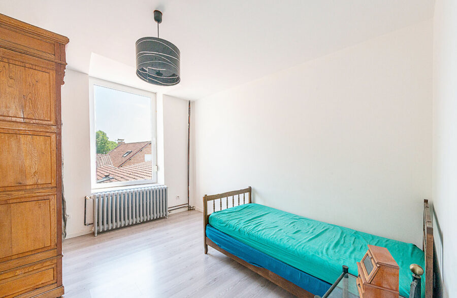 Maison Saint Amand Les Eaux 10 pièce(s) 213 m2