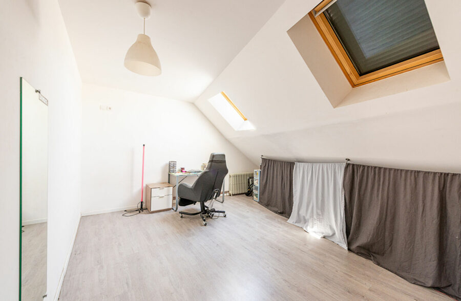 Maison Saint Amand Les Eaux 10 pièce(s) 213 m2