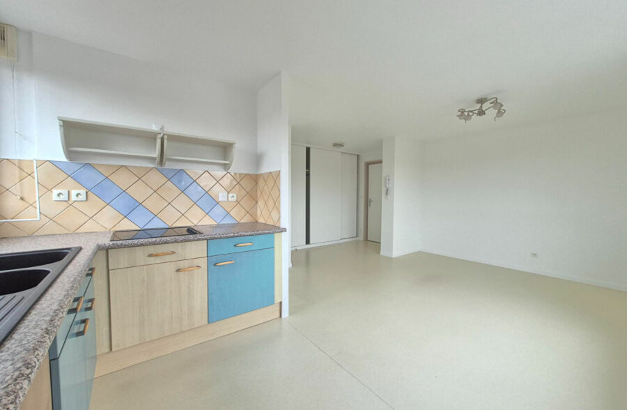LOOS – APPARTEMENT – CENTRE VILLE – 1 CHAMBRE – PARKING